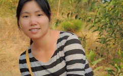 欧美巨乳亚洲第一社区